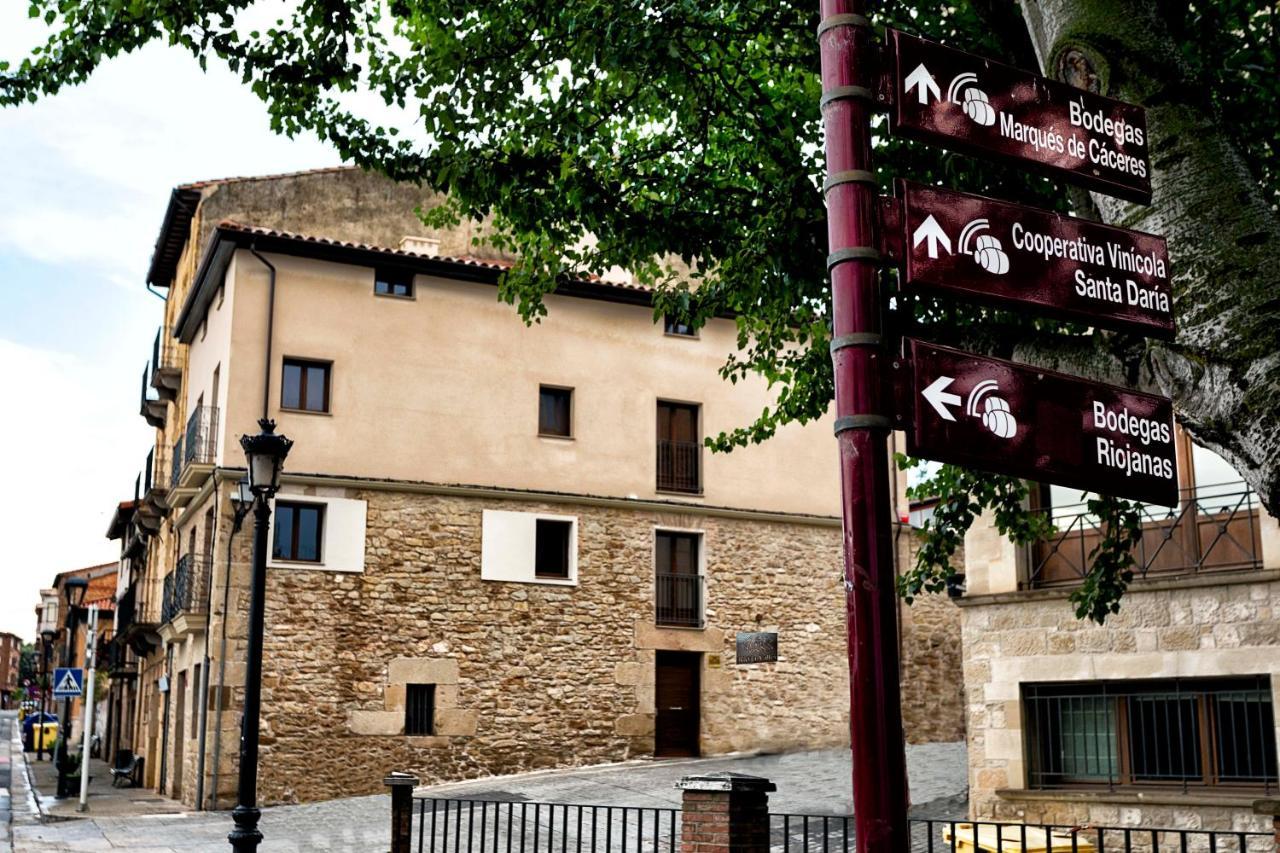 Rioja Valley Apartamentos En El Corazon De La Rioja Cenicero Exterior photo